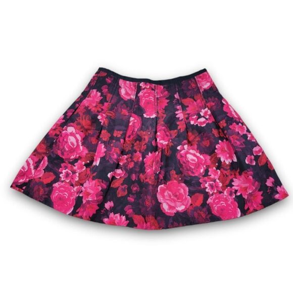 GAP Skirt Size 6 Women's Gap Pleated Skirt Floral Roses Rose Print Skater Skirt - Picture 1 of 4